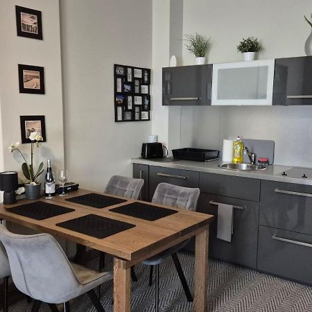 Apartament Przy Plazy - Darmowe Spa, Basen, Hotel Diune Kołobrzeg Exteriör bild